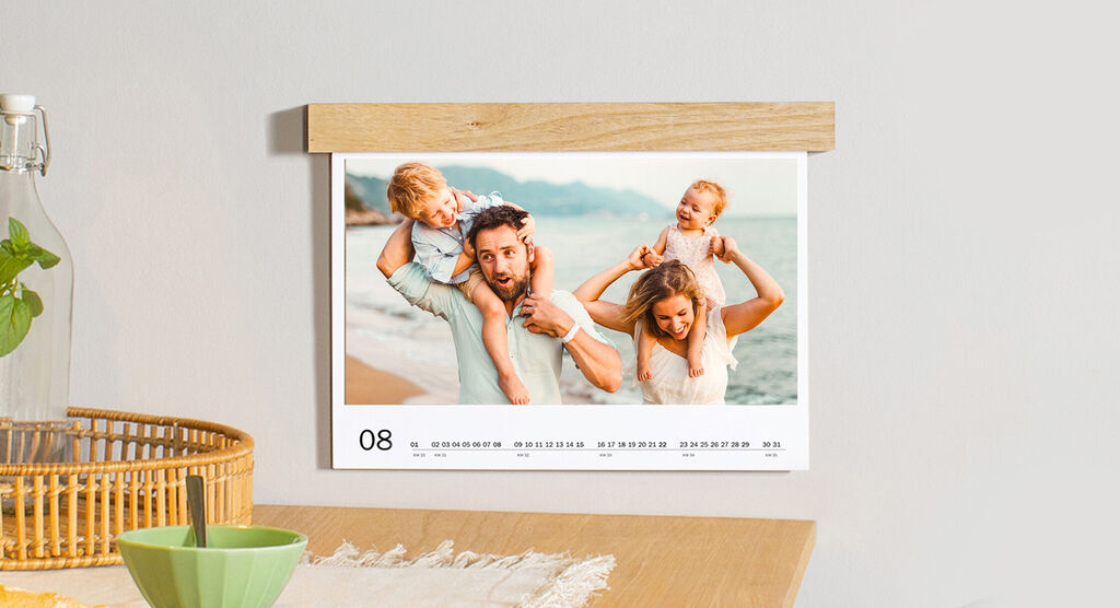 Soporte de madera para calendarios
