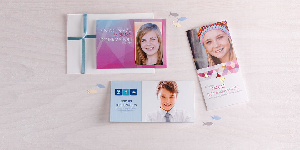 Hermosas tarjetas CEWE sobre una mesa